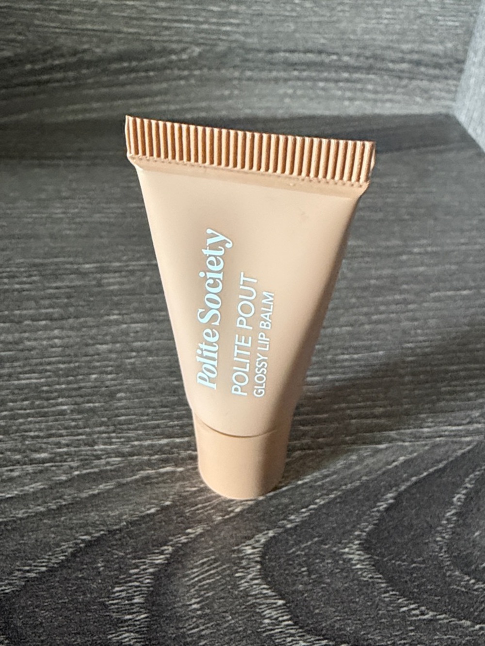 ❤️$7 NWT Polite Society Polite Pout Glossy Lip Balm French Caramel 5g